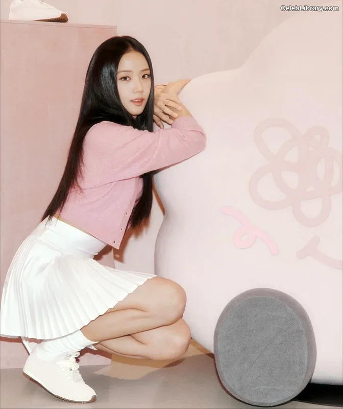 Jisoo  - BLΛƆKPIИK ( BLACKPINK ) photo 9 of 2451
