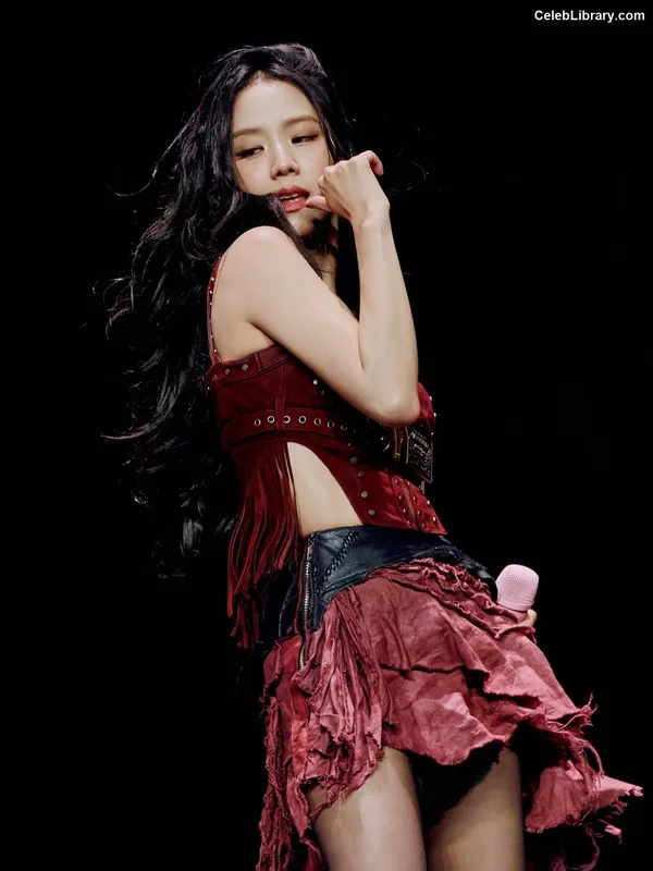 Jisoo - BLΛƆKPIИK ( BLACKPINK ) photo 21 of 2451