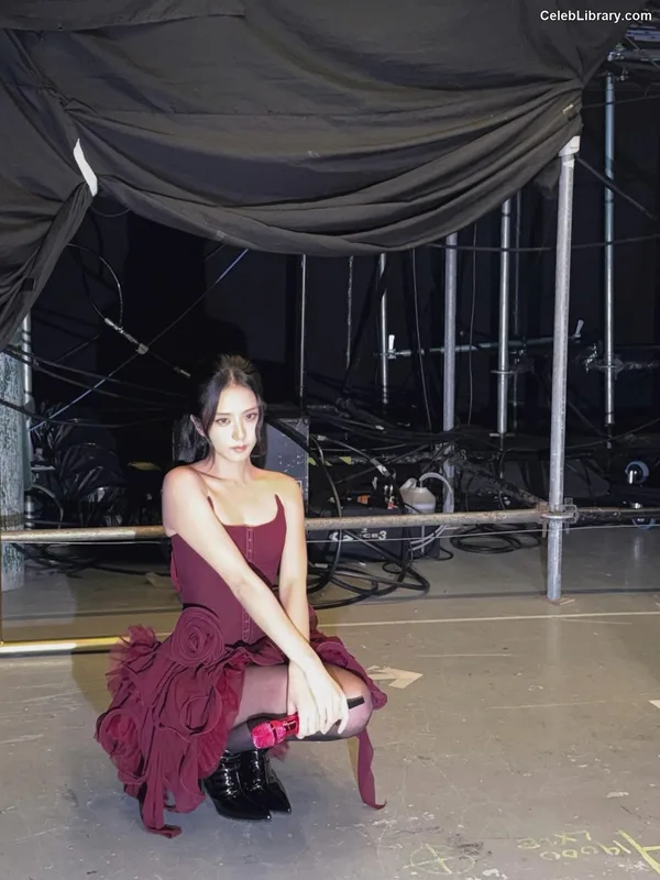 Jisoo - BLΛƆKPIИK ( BLACKPINK ) photo 23 of 2451