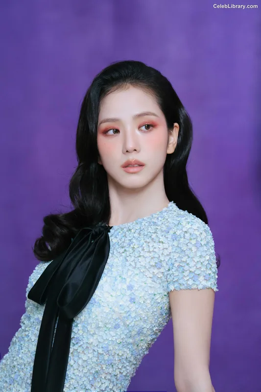 Jisoo - BLΛƆKPIИK ( BLACKPINK ) photo 2 of 2451