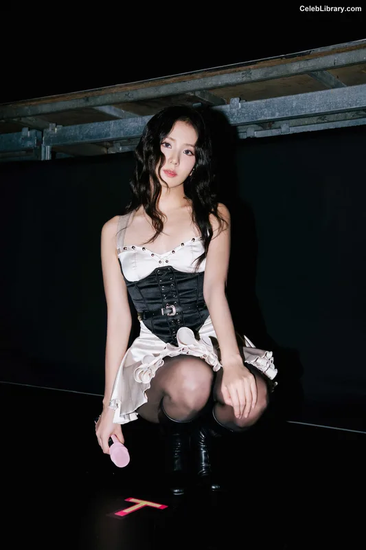 Jisoo - BLΛƆKPIИK ( BLACKPINK ) photo 12 of 2451