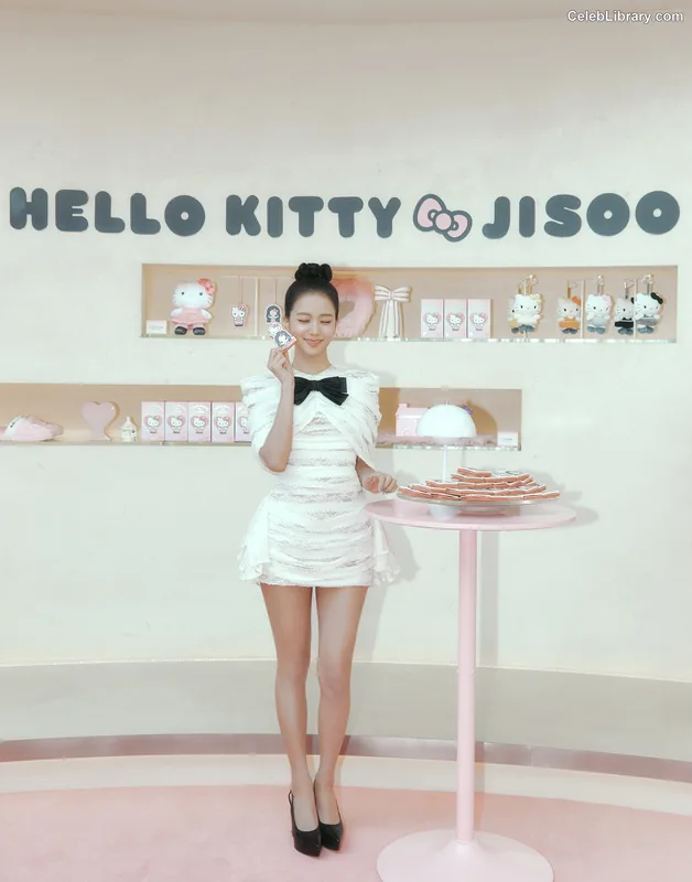 Jisoo - BLΛƆKPIИK ( BLACKPINK ) photo 9 of 2451