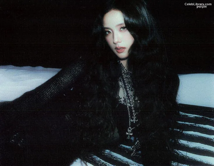 Jisoo  - BLΛƆKPIИK ( BLACKPINK ) photo 13 of 2451