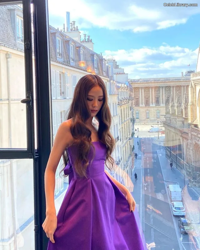 Jisoo  - BLΛƆKPIИK ( BLACKPINK ) photo 21 of 2451