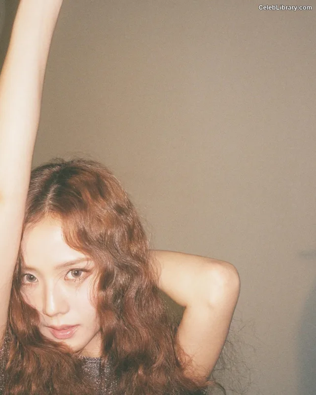 Jisoo  - BLΛƆKPIИK ( BLACKPINK ) photo 11 of 2451