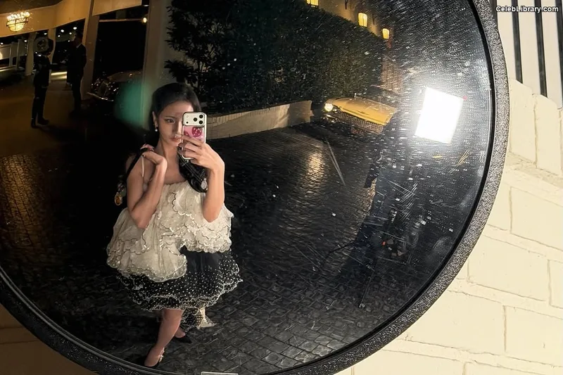 Jisoo - BLΛƆKPIИK ( BLACKPINK ) photo 13 of 2451