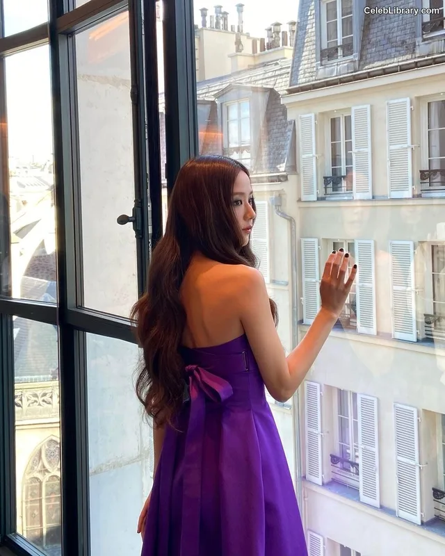 Jisoo - BLΛƆKPIИK ( BLACKPINK ) photo 19 of 2451