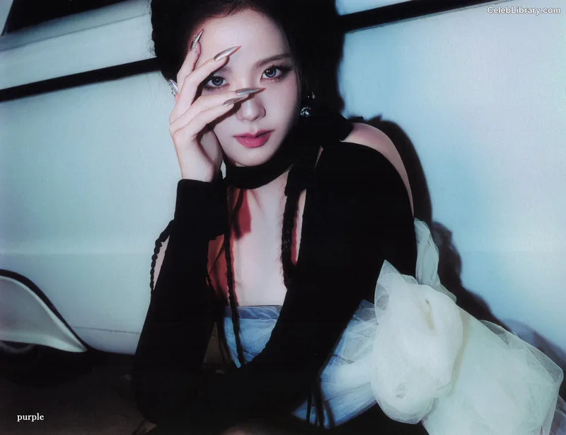 Jisoo - BLΛƆKPIИK ( BLACKPINK ) photo 22 of 2451