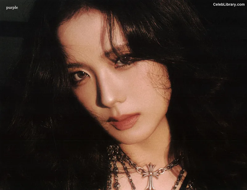 Jisoo - BLΛƆKPIИK ( BLACKPINK ) photo 12 of 2451