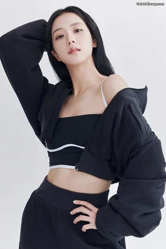 Jisoo - BLΛƆKPIИK ( BLACKPINK ) photo 20 of 2451