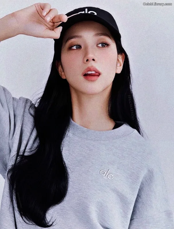 Jisoo - BLΛƆKPIИK ( BLACKPINK ) photo 22 of 2451