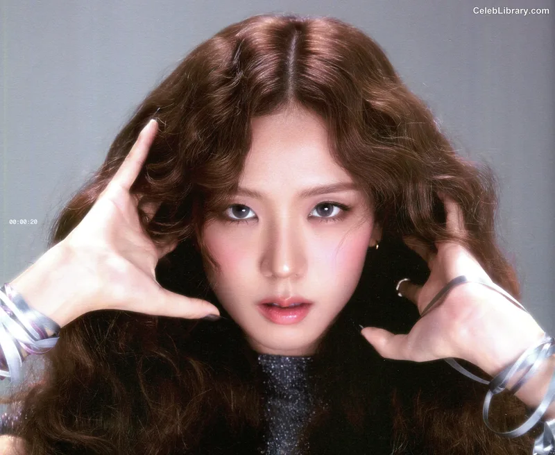 Jisoo - BLΛƆKPIИK ( BLACKPINK ) photo 16 of 2451