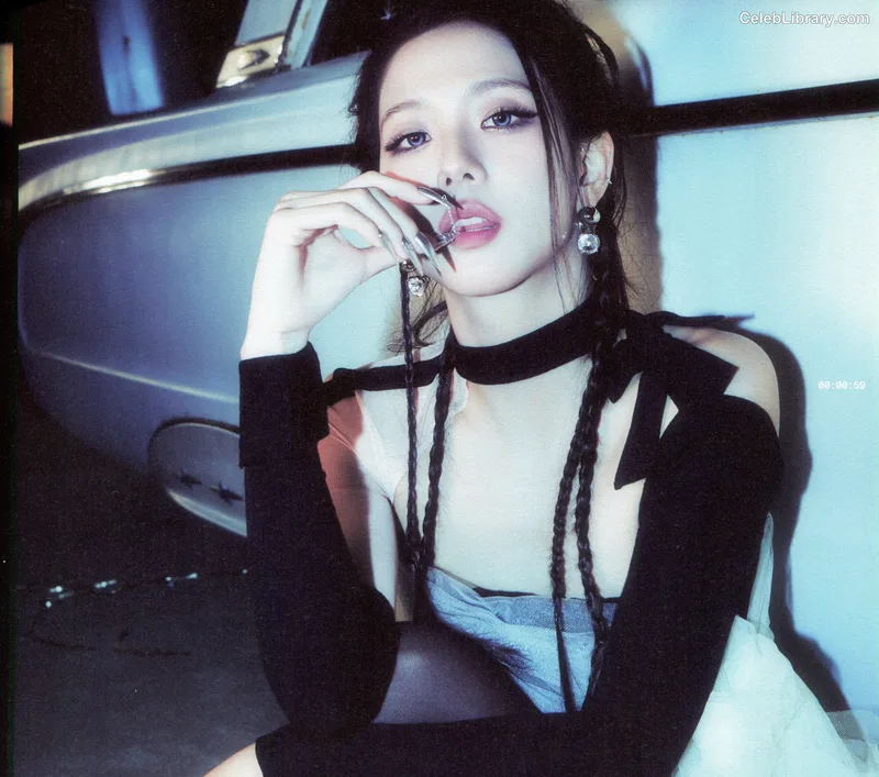 Jisoo - BLΛƆKPIИK ( BLACKPINK ) photo 17 of 2451