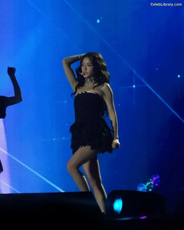 Jisoo  - BLΛƆKPIИK ( BLACKPINK ) photo 9 of 2451
