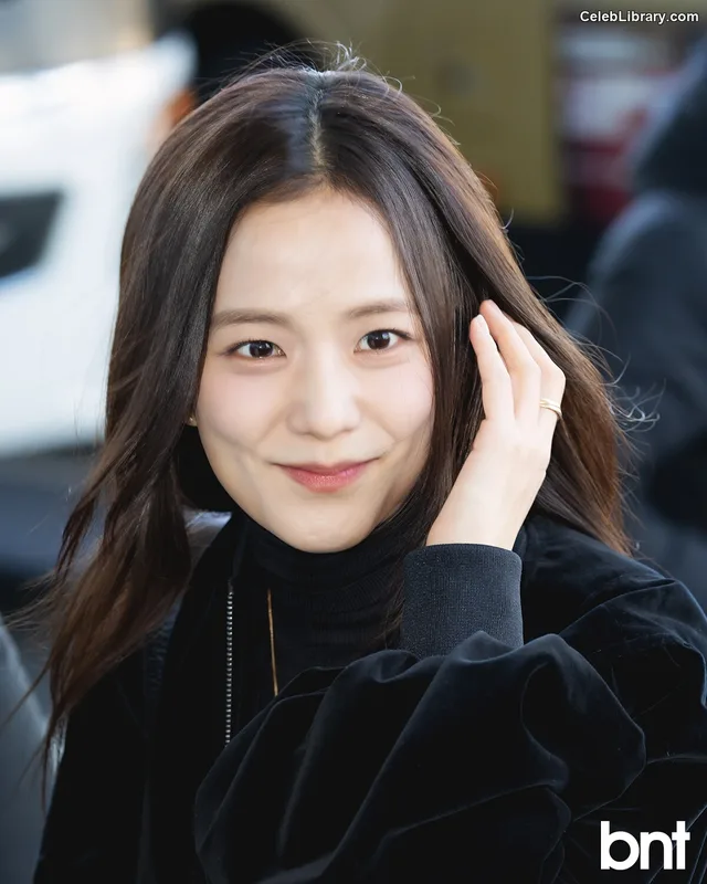 Jisoo  - BLΛƆKPIИK ( BLACKPINK ) photo 21 of 2451