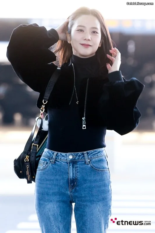 Jisoo  - BLΛƆKPIИK ( BLACKPINK ) photo 3 of 2451