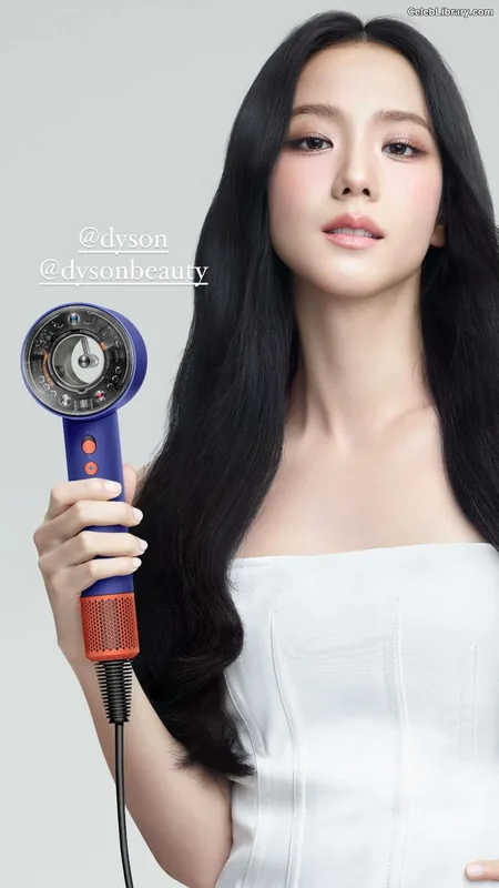 Jisoo - BLΛƆKPIИK ( BLACKPINK ) photo 5 of 2451