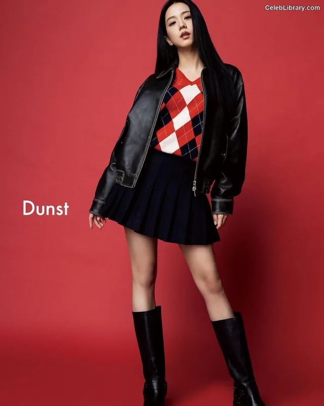 Jisoo - BLΛƆKPIИK ( BLACKPINK ) photo 13 of 2451