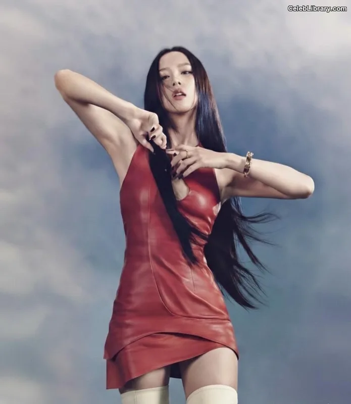 Jisoo - BLΛƆKPIИK ( BLACKPINK ) photo 15 of 2451