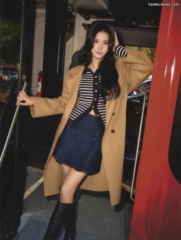 Jisoo - BLΛƆKPIИK ( BLACKPINK ) photo 8 of 2451