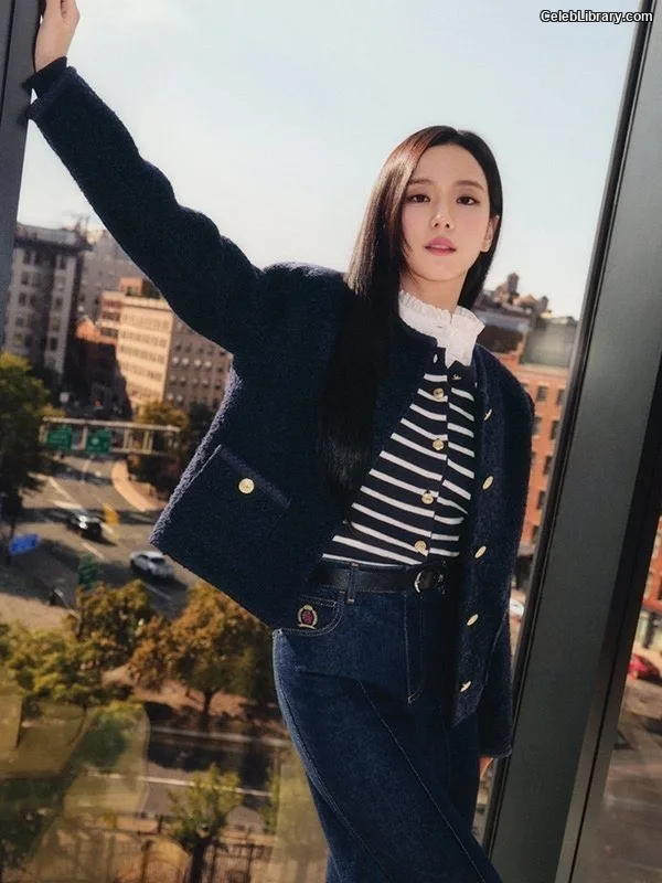 Jisoo - BLΛƆKPIИK ( BLACKPINK ) photo 10 of 2451