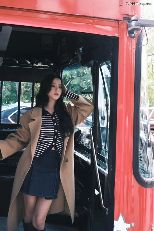 Jisoo - BLΛƆKPIИK ( BLACKPINK ) photo 13 of 2451