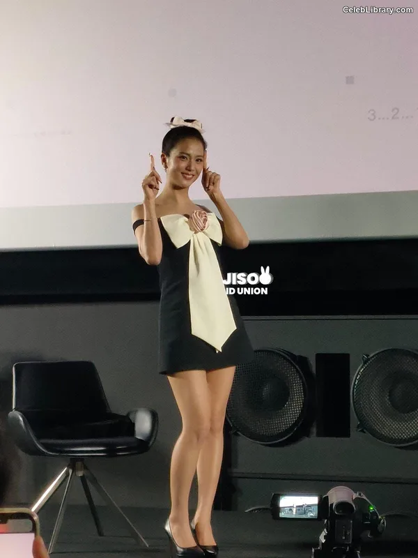 Jisoo - BLΛƆKPIИK ( BLACKPINK ) photo 4 of 2451