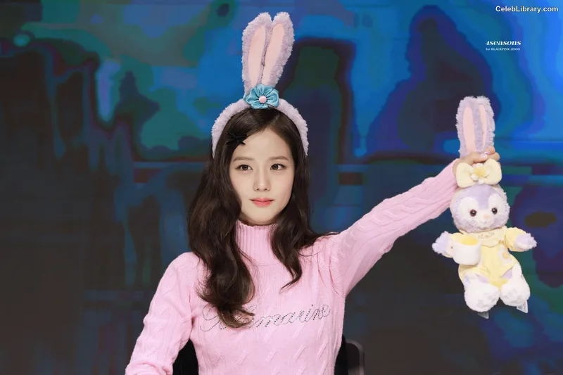 Jisoo - BLΛƆKPIИK ( BLACKPINK ) photo 19 of 2451