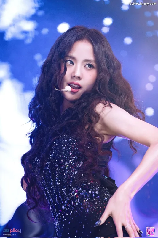 Jisoo - BLΛƆKPIИK ( BLACKPINK ) photo 24 of 2451
