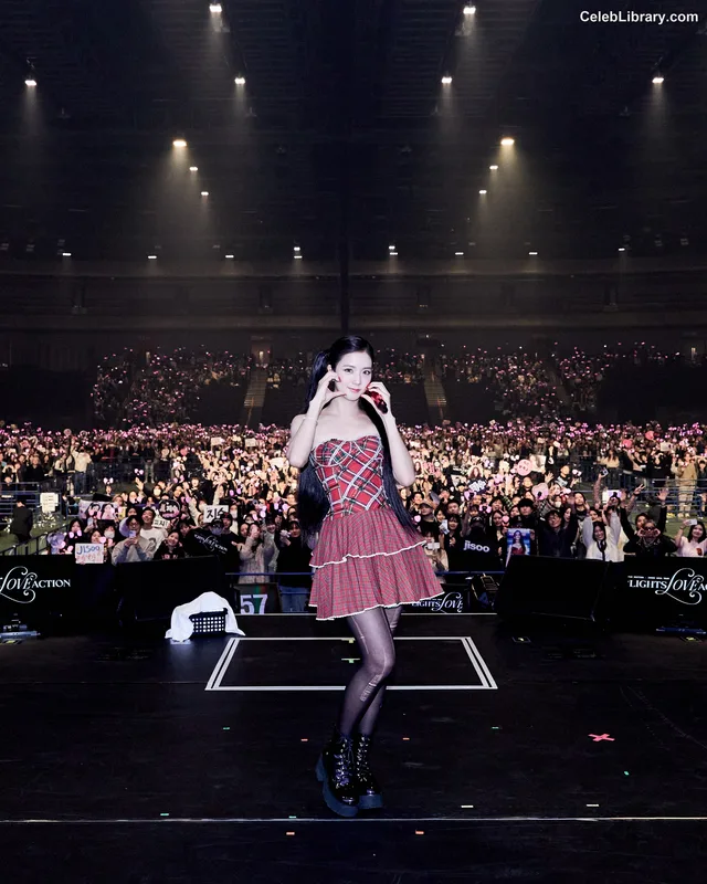 Jisoo - BLΛƆKPIИK ( BLACKPINK ) photo 21 of 2451