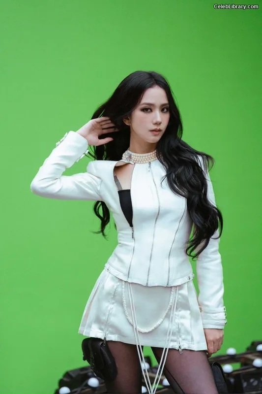 Jisoo - BLΛƆKPIИK ( BLACKPINK ) photo 14 of 2451