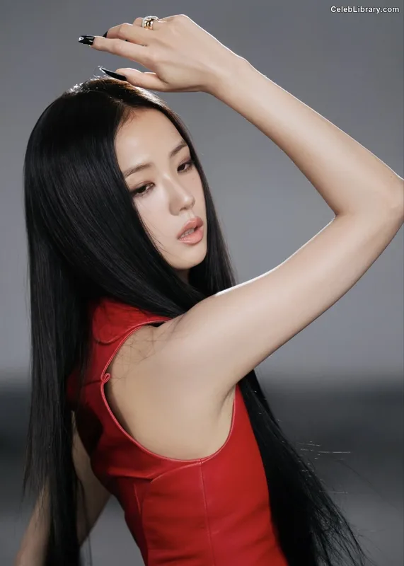 Jisoo  - BLΛƆKPIИK ( BLACKPINK ) photo 23 of 2451