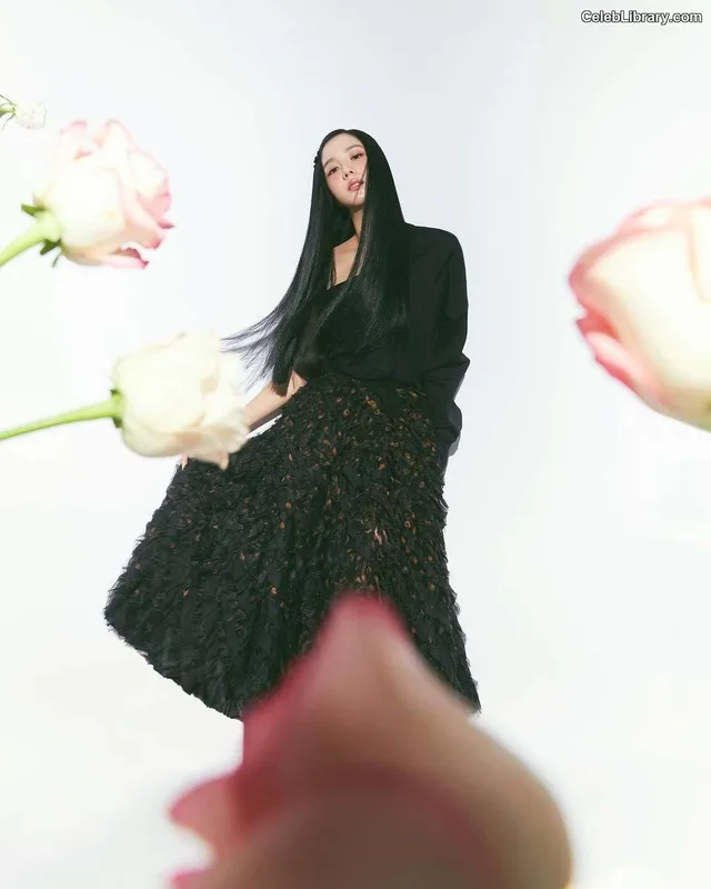 Jisoo  - BLΛƆKPIИK ( BLACKPINK ) photo 6 of 2451