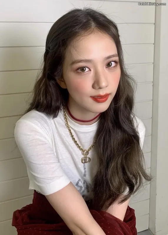Jisoo - BLΛƆKPIИK ( BLACKPINK ) photo 11 of 2451