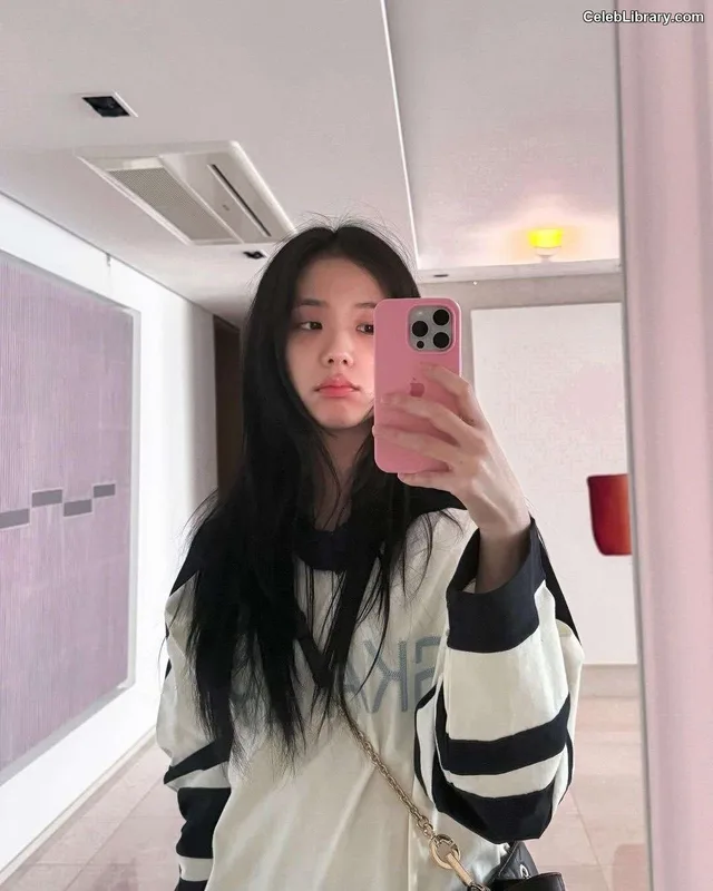 Jisoo - BLΛƆKPIИK ( BLACKPINK ) photo 13 of 2451