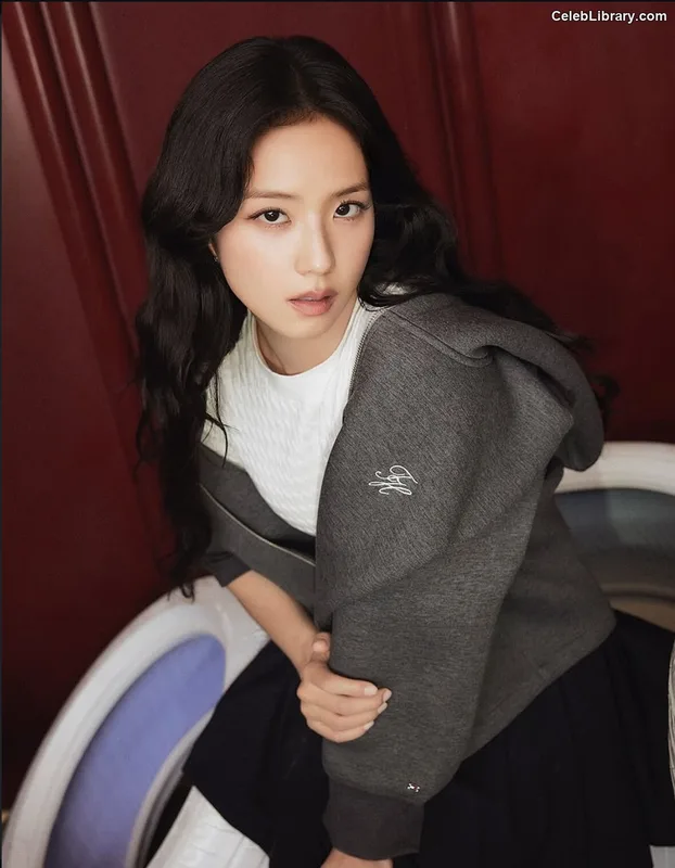Jisoo - BLΛƆKPIИK ( BLACKPINK ) photo 15 of 2451