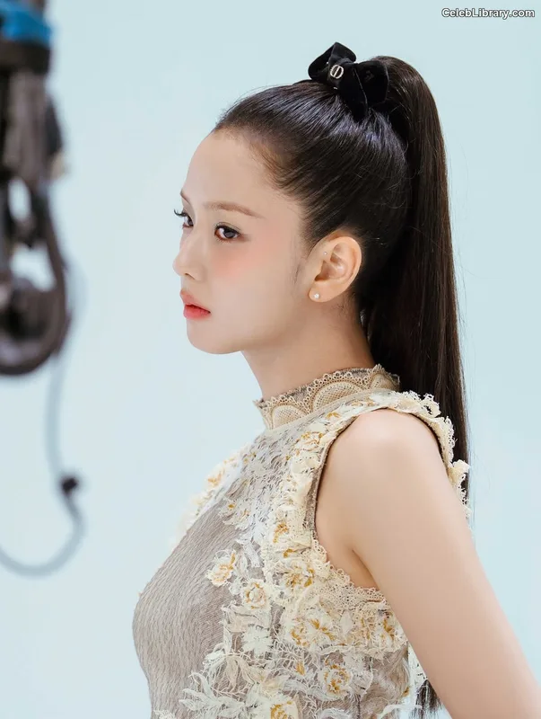 Jisoo - BLΛƆKPIИK ( BLACKPINK ) photo 12 of 2451