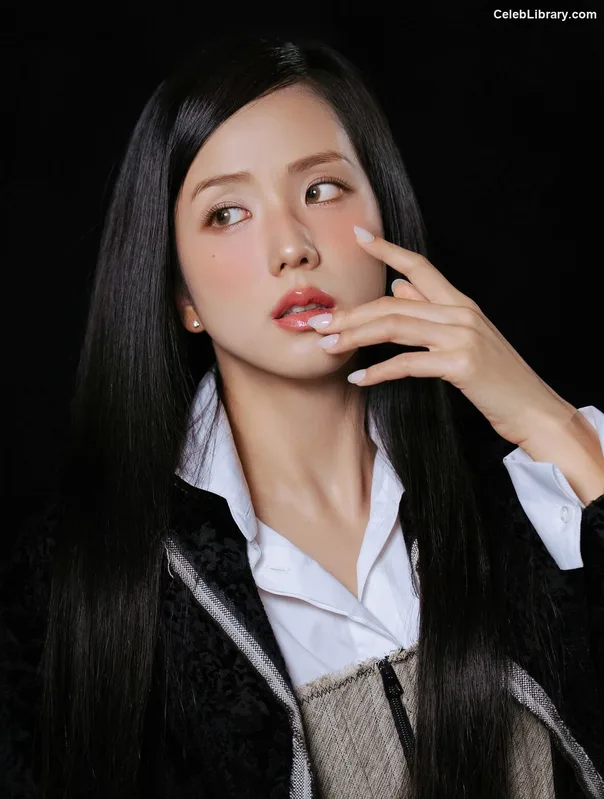 Jisoo - BLΛƆKPIИK ( BLACKPINK ) photo 13 of 2451