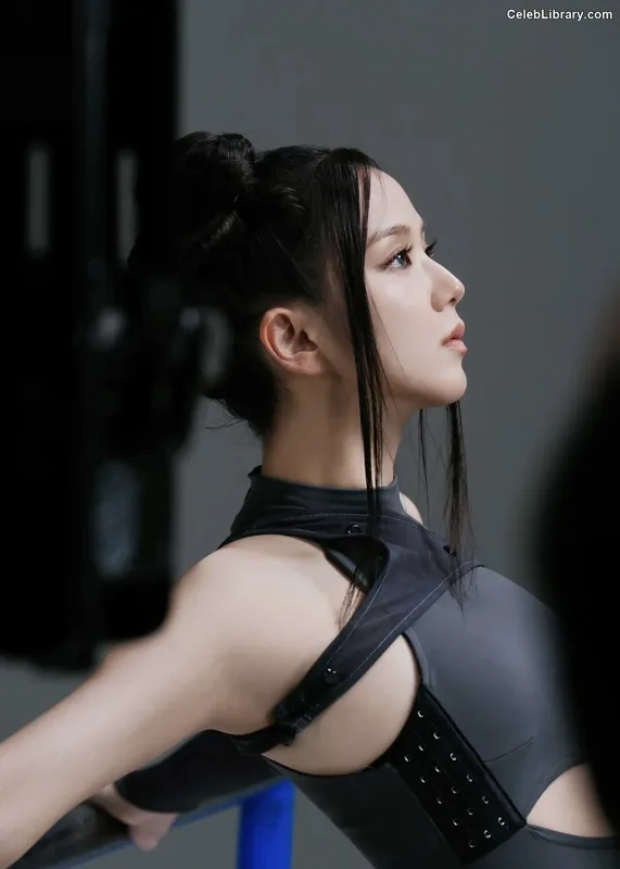 Jisoo - BLΛƆKPIИK ( BLACKPINK ) photo 23 of 2451