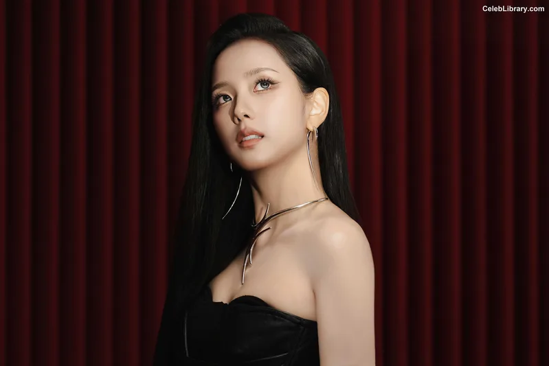 Jisoo  - BLΛƆKPIИK ( BLACKPINK ) photo 22 of 2451