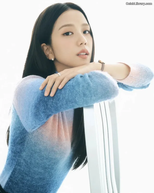 Jisoo  - BLΛƆKPIИK ( BLACKPINK ) photo 8 of 2451