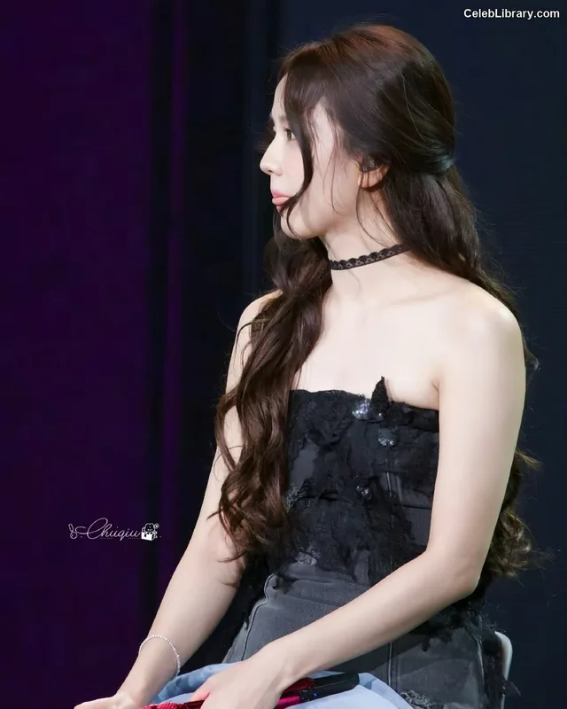 Jisoo  - BLΛƆKPIИK ( BLACKPINK ) photo 23 of 2451
