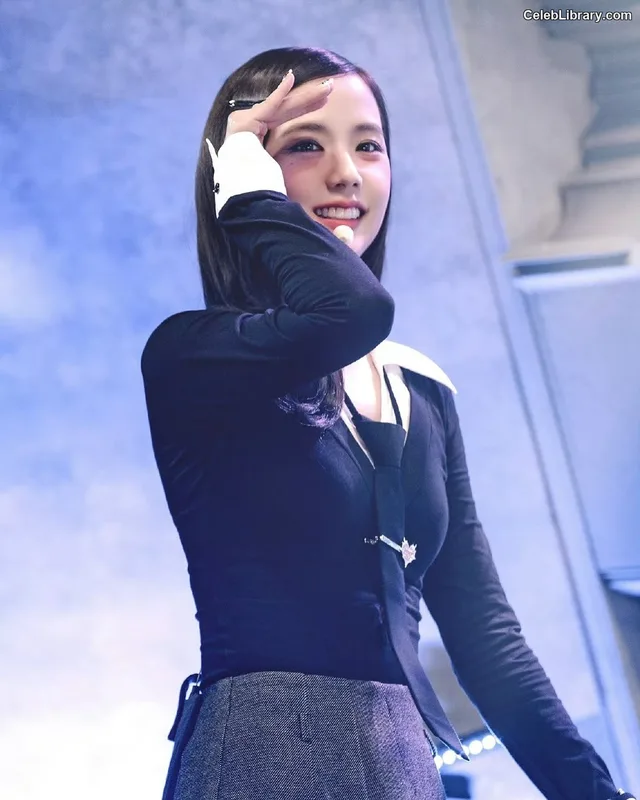 Jisoo  - BLΛƆKPIИK ( BLACKPINK ) photo 6 of 2451