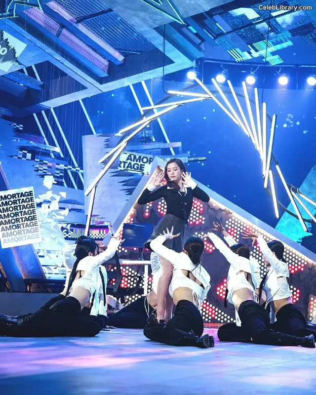 Jisoo  - BLΛƆKPIИK ( BLACKPINK ) photo 8 of 2451