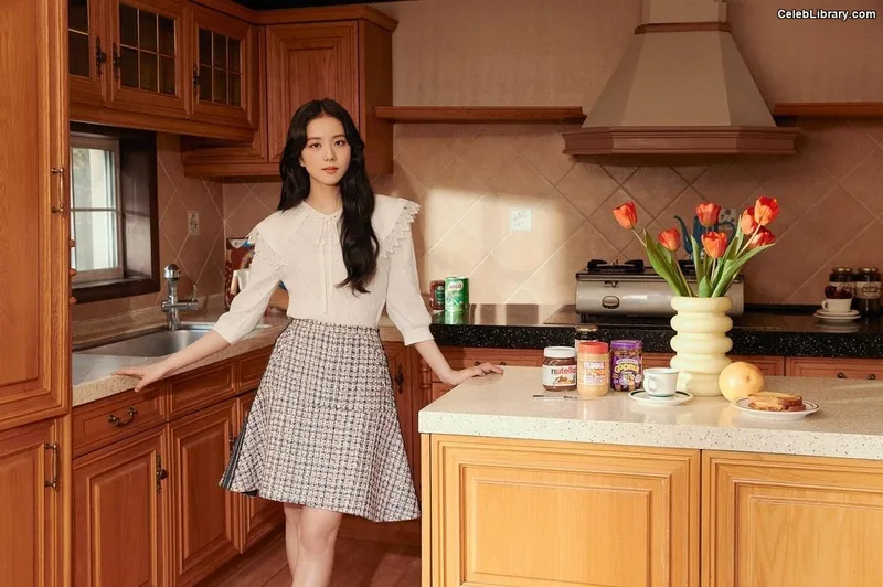 Jisoo  - BLΛƆKPIИK ( BLACKPINK ) photo 20 of 2451