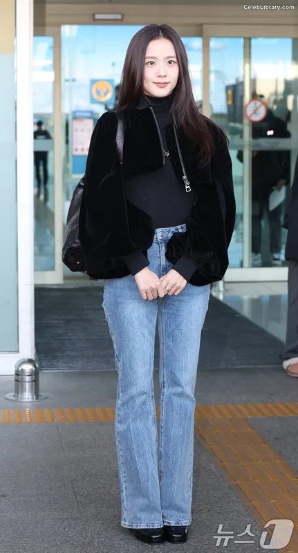 Jisoo  - BLΛƆKPIИK ( BLACKPINK ) photo 15 of 2451