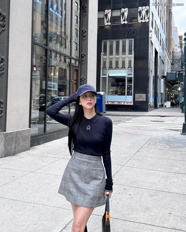 Jisoo  - BLΛƆKPIИK ( BLACKPINK ) photo 20 of 2451