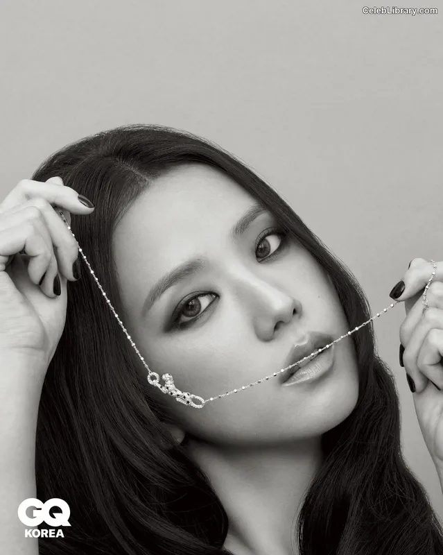 Jisoo - BLΛƆKPIИK ( BLACKPINK ) photo 2 of 2451