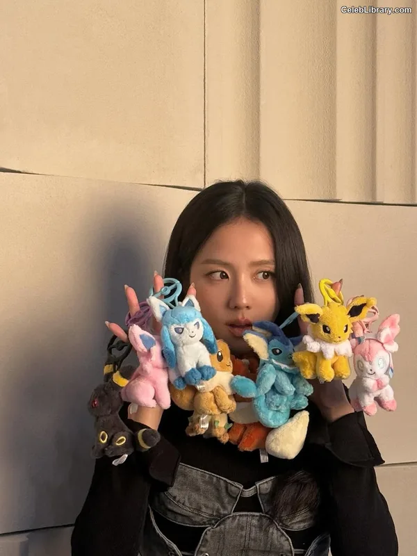 Jisoo - BLΛƆKPIИK ( BLACKPINK ) photo 23 of 2451