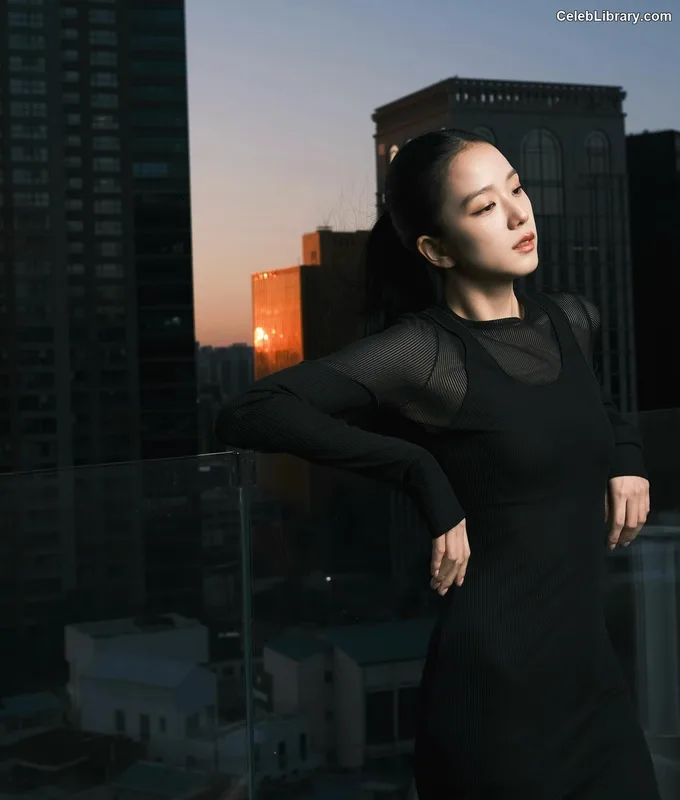 Jisoo - BLΛƆKPIИK ( BLACKPINK ) photo 4 of 2451